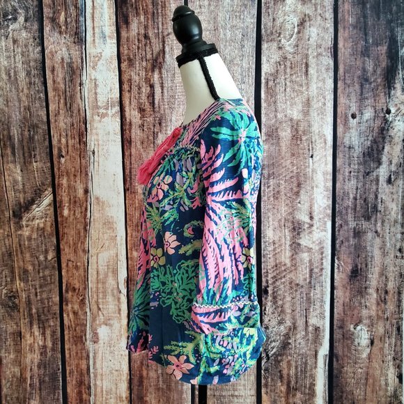 Lilly Pulitzer Size XS Cotton Tunic Top with Pink Tassel Tie - Picture 3 of 5
